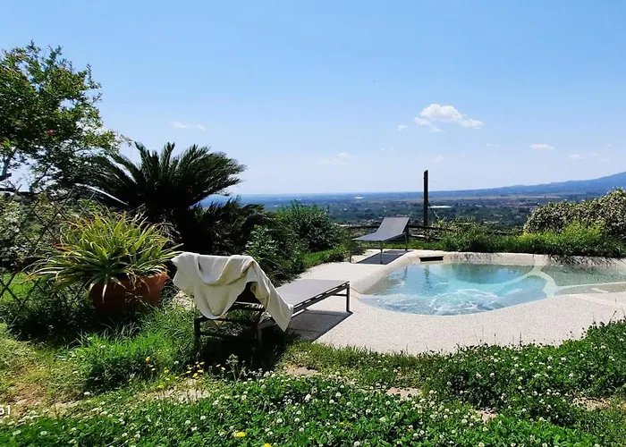 A Casa Di Silvia 3* Rocca Massima